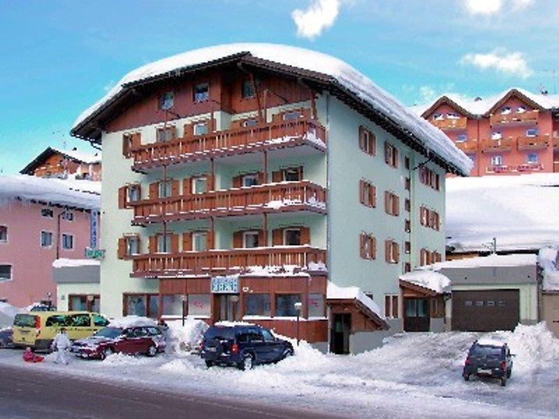 Albergo Eden Passo del Tonale Luaran gambar