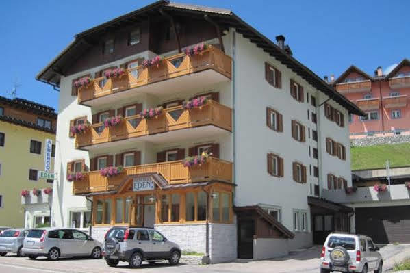 Albergo Eden Passo del Tonale Luaran gambar